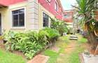 5 Bed Townhouse with En Suite in Lavington - 18