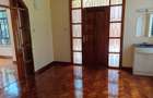 4 Bed Townhouse with En Suite at Lavington - 8