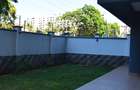 8 Bed Apartment with En Suite in Spring Valley - 7