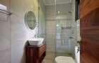 6 Bed Villa with En Suite in Lavington - 13