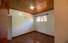 5 Bed Townhouse with En Suite in Nyari - 8