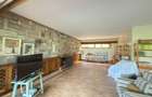 4 Bed House with En Suite in Lavington - 6