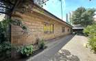 4 Bed House in Nairobi West - 1