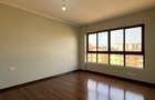 3 Bed Apartment with En Suite in Kilimani - 6