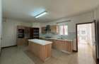 3 Bed Apartment with En Suite at Lavington - 5