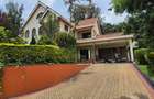4 Bed Townhouse with En Suite in Lavington - 1