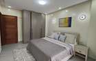 3 Bed Apartment with En Suite at Wood Avenue - 11