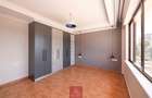 2 Bed Apartment with En Suite at Lantana Road - 8