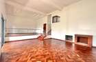 5 Bed Villa with En Suite in Loresho - 3