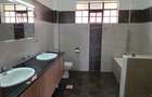 5 Bed Townhouse with En Suite at Kitisuru - 19
