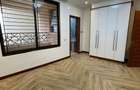 3 Bed Apartment with En Suite at Othaya Road - 13