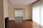 5 Bed Townhouse with En Suite at Convent Drive - 7