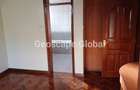 5 Bed House with En Suite in Runda - 9