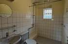 5 Bed Townhouse with En Suite at James Gichuru - 11