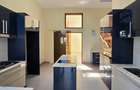 5 Bed Townhouse with En Suite in Westlands Area - 16