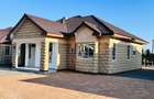 3 Bed House with En Suite at Acacia - 1