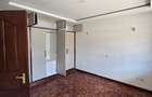 4 Bed Townhouse with En Suite in Lavington - 18