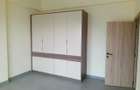 2 Bed Apartment with En Suite at 4 Ave - 11