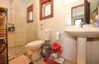 2 Bed House with En Suite at Runda - 16