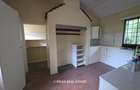 4 Bed House with Garden in Rosslyn - 4