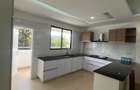 4 Bed Apartment with En Suite at Hatheru Road - 2