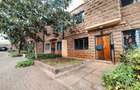 3 Bed Apartment with En Suite in Upper Hill - 1