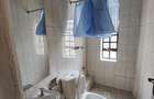 1 Bed House with Garden in Lavington - 5