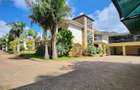 5 Bed Villa with En Suite at Karen Road - 10