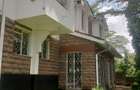 4 Bed Townhouse with En Suite in Nyari - 11