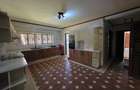 4 Bed House with En Suite in Spring Valley - 7
