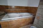 5 Bed House with En Suite in Kitisuru - 12