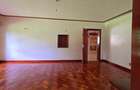 5 Bed House with En Suite at Mimosa Drive - 8