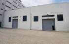 10,000 ft² Warehouse with Lift in Industrial Area - 9
