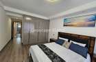 3 Bed Apartment with En Suite in Riverside - 7