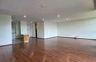 3 Bed Apartment with En Suite in Parklands - 12