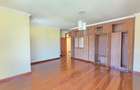 5 Bed Townhouse with En Suite at Lavington Green - 18
