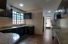 4 Bed Townhouse with En Suite at Lavington - 3