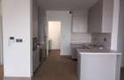 3 Bed Apartment with En Suite in Riverside - 5