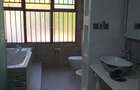 6 Bed House with En Suite at Loresho Area - 10