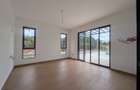 5 Bed Villa with En Suite at Kyuna - 12
