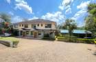 9 Bed Villa with En Suite in Westlands Area - 17