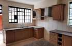 5 Bed Townhouse with En Suite at Lavington Green - 10