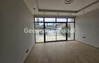 5 Bed House with En Suite in Lavington - 2