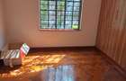 4 Bed Townhouse with En Suite in Kitisuru - 12