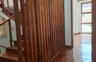 6 Bed Townhouse with En Suite at Lavington - 3