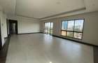 3 Bed Apartment with En Suite in Parklands - 11