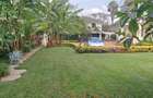 4 Bed House with En Suite in Nyari - 15