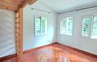 4 Bed House with En Suite at Hillview Estate. - 20