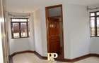 4 Bed Apartment with En Suite in Parklands - 8