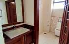 4 Bed Apartment with En Suite in Kizingo - 11